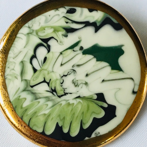 Jewelry - Vintage Porcelain 22k Gold Brooch & Earring Set